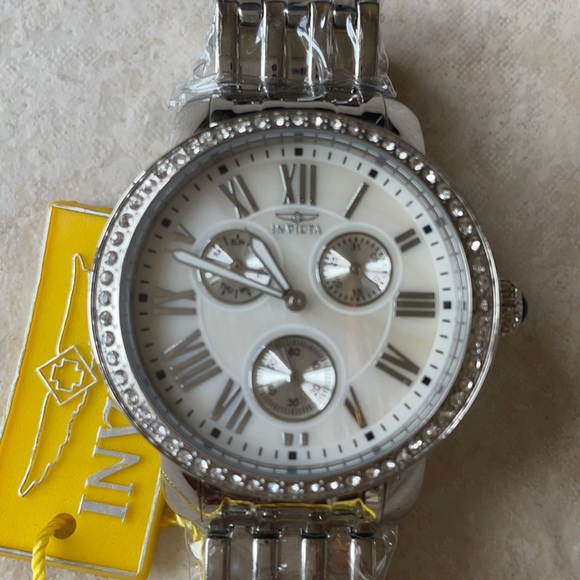 Invicta lady Angle # 15002